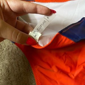 Cupshe bikini, Size M